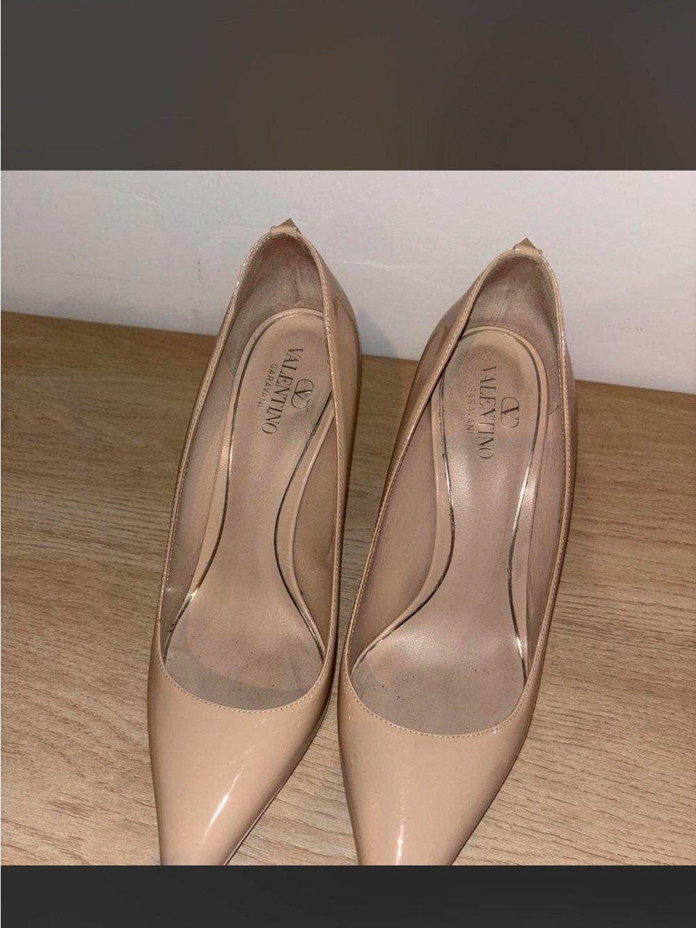 Valentino Beige Patent Leather Pointed Pumps